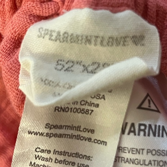 SpearmintLove Crib Sheet - Picture 2 of 4